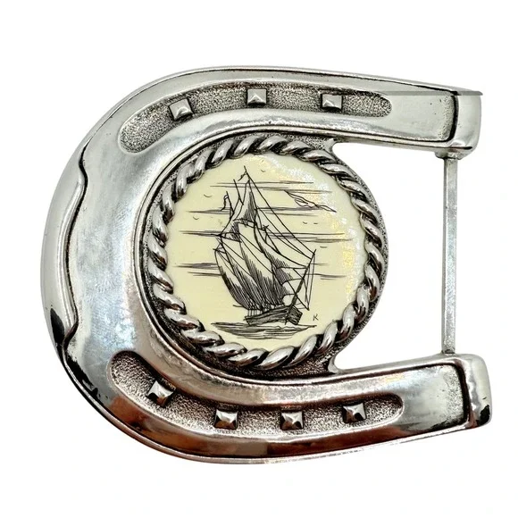 Vintage Scrimshaw Masted Ship Silver Tone Single Hole Belt Buckle Dated 1975 - Picture 4 of 4